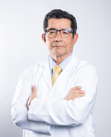 Dr-Fernando-Luzuriaga
